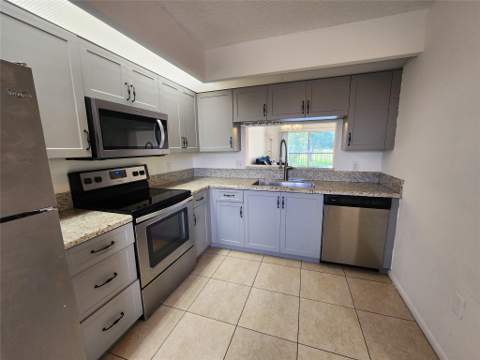 1650 SW 124th Terrace #209D, Pembroke Pines FL - photo 12 of 19