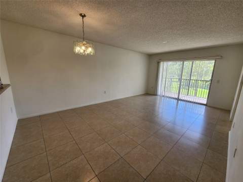 1650 SW 124th Terrace #209D, Pembroke Pines FL - photo 15 of 19