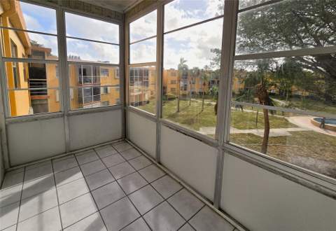 4334 NW 9th Avenue #9-3B, Deerfield Beach FL - photo 11 of 13