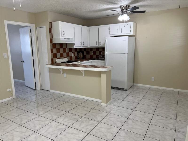 1 bedroom Condominium at 5168 NE 6th Avenue #426, Village Park At Oakland, Fort Lauderdale — photo 4