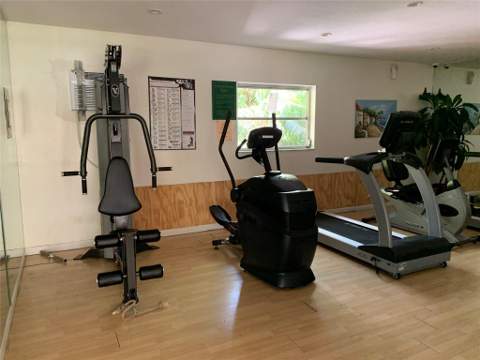 5168 NE 6th Avenue #426, Fort Lauderdale FL - photo 18 of 23