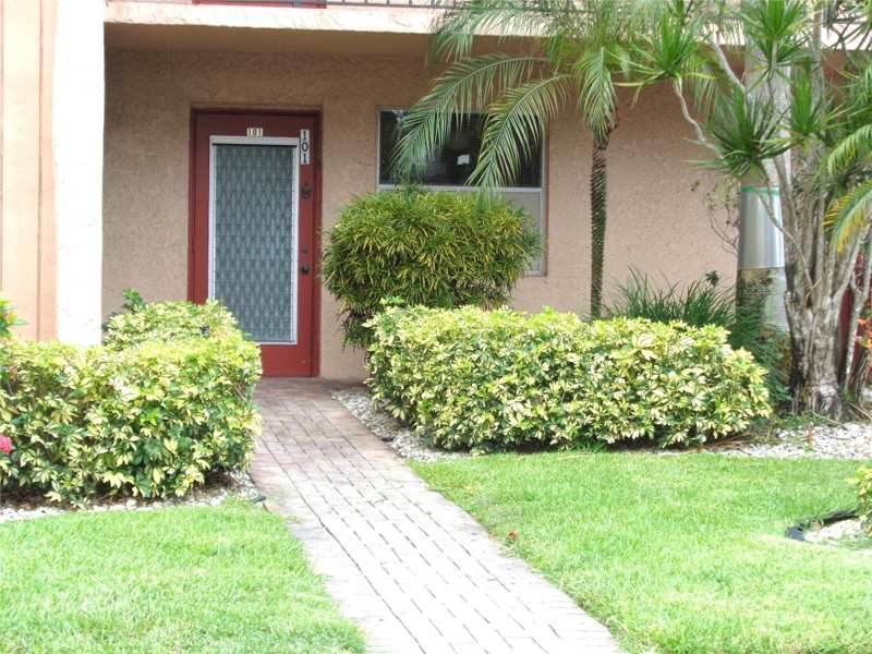 2 bedroom Condominium at 7320 Lake Circle Drive #101, Palm Lakes, Margate — photo 1