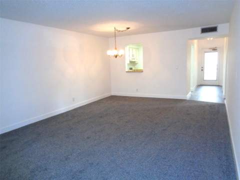 7320 Lake Circle Drive #101, Margate FL - photo 12 of 42