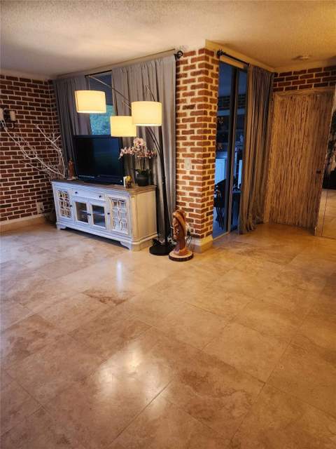 2664 Carambola Cirn #1748, Coconut Creek FL - photo 6 of 36