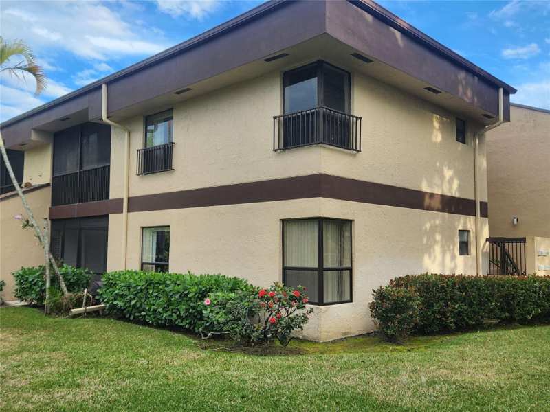 2 bedroom Condominium at 2664 Carambola Cirn #1748, Applewood, Coconut Creek — photo 1