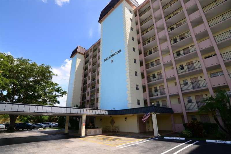 2 bedroom Condominium at 3575 Broken Woods Drive #502, Briarwood Club Condo 3, Coral Springs — photo 1
