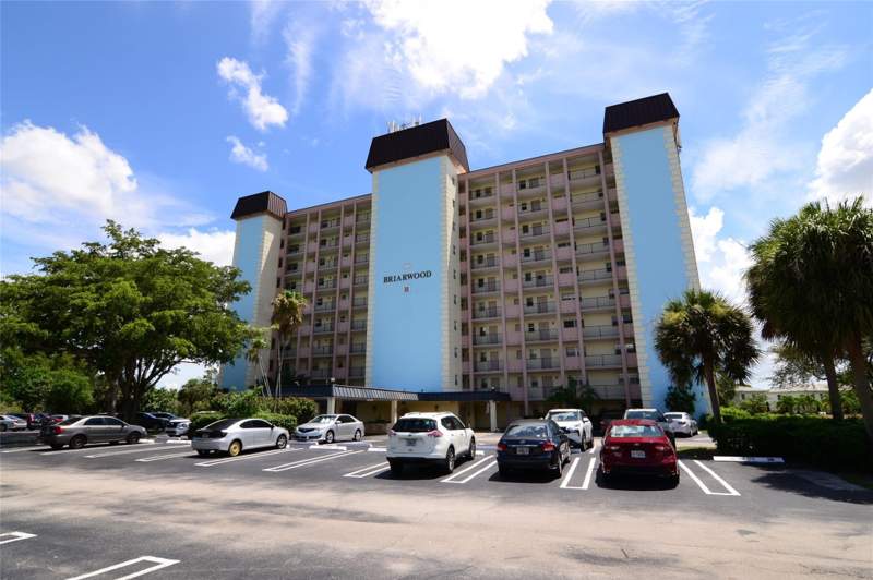 2 bedroom Condominium at 3575 Broken Woods Drive #502, Briarwood Club Condo 3, Coral Springs — photo 2