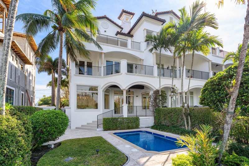3 bedroom Townhouse at 549 NE 19th Avenue #C, Ocean Vue Amended Plat, Deerfield Beach — photo 1