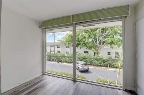 30 SE 13th Street #B2, Boca Raton FL - photo 17 of 23