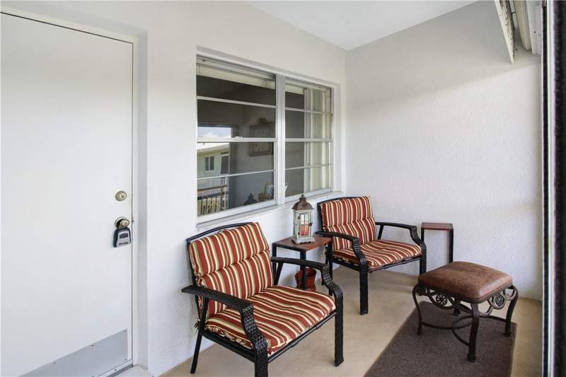 1 bedroom Stock Cooperative at 2100 NE 38th Street #222, Tarleton Manor, Lighthouse Point — photo 3