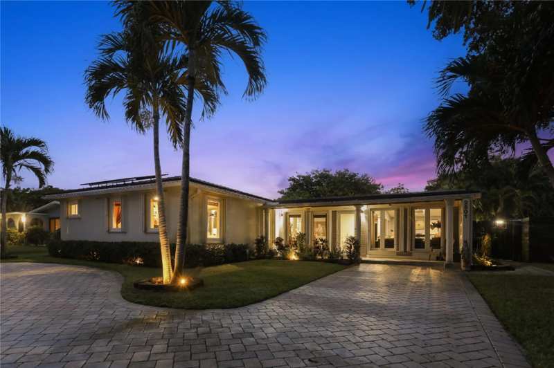 3 bedroom Single Family Residence at 2501 NW 8th Avenue, Babco Park 42-6 B, Wilton Manors — photo 1