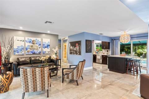 2501 NW 8th Avenue, Wilton Manors FL - photo 9 of 56