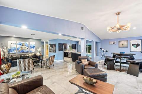 2501 NW 8th Avenue, Wilton Manors FL - photo 14 of 56