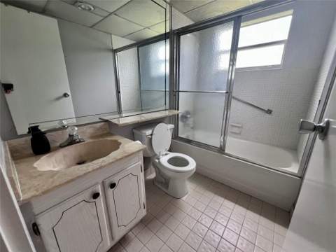 161 Brittany Terrace #161 D, Delray Beach FL - photo 9 of 30