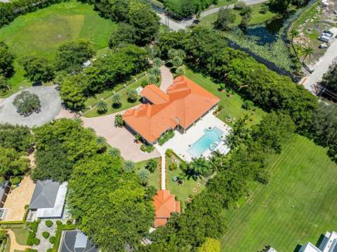 5801 Estates Drive, Southwest Ranches FL - photo 15 of 92