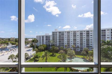 2731 NE 14th Street Causeway #710, Pompano Beach FL - photo 18 of 44