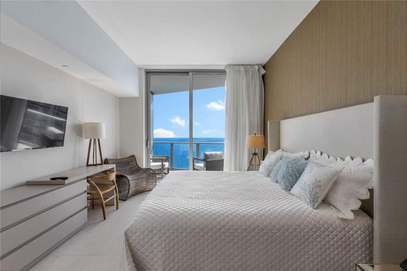 4 bedroom Condominium at 4111 S Ocean Drive #Lph3/5, Hyde Beach Resort, Hollywood — photo 2