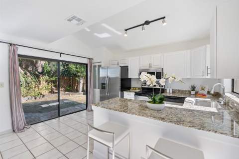 722 NW 132nd Terrace #722, Plantation FL - photo 6 of 31