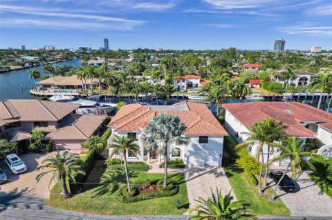 642 Palm Drive, Hallandale Beach FL - photo 6 of 76