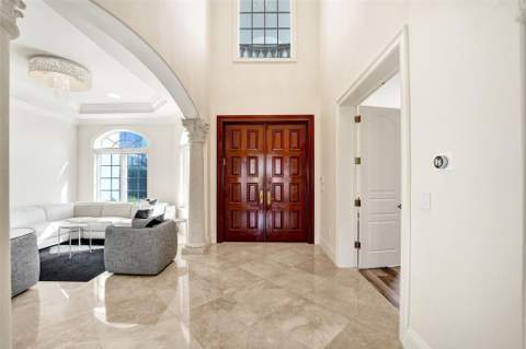 642 Palm Drive, Hallandale Beach FL - photo 15 of 76