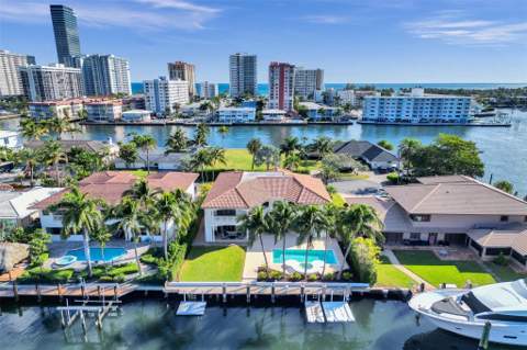 642 Palm Drive, Hallandale Beach FL - photo 11 of 76