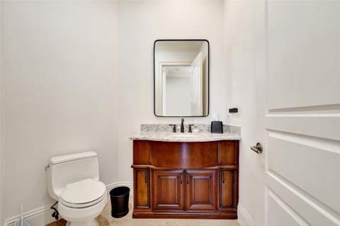 642 Palm Drive, Hallandale Beach FL - photo 24 of 76