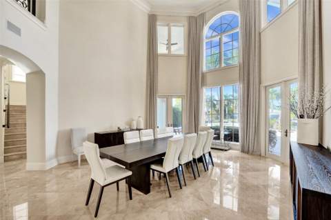 642 Palm Drive, Hallandale Beach FL - photo 20 of 76