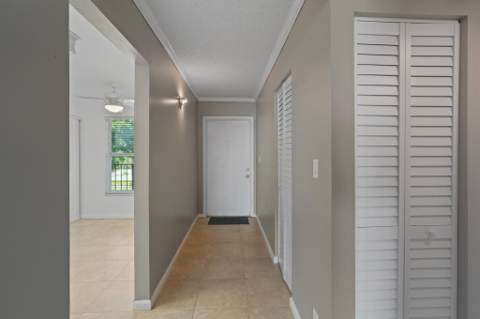 4550 NW 18th Avenue #301, Deerfield Beach FL - photo 16 of 24
