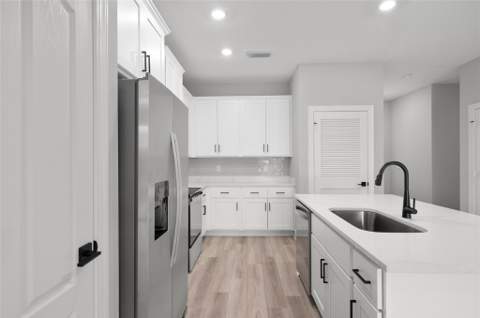1806 Gaiety Way, Fort Pierce FL - photo 6 of 18