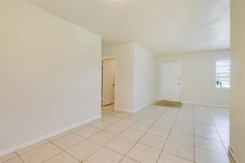458 SE Galleon Lane, Port St. Lucie FL - photo 19 of 31