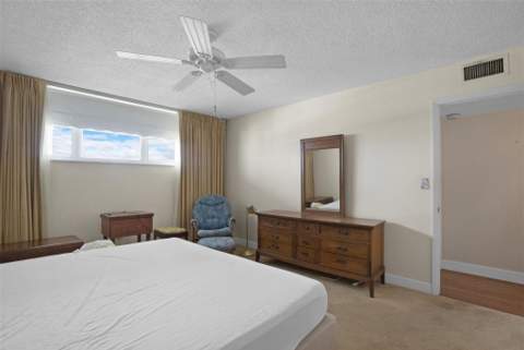 3100 NE 49th Street #1105, Fort Lauderdale FL - photo 9 of 27