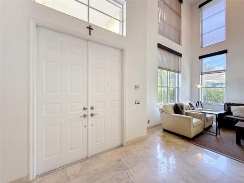 1673 Victoria Pointe Circle, Weston FL - photo 10 of 98