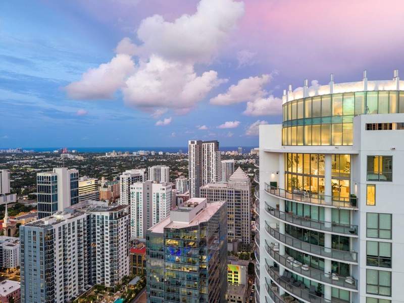 5 bedroom Condominium at 100 E Las Olas Boulevard #4603, 100 Las Olas Condo, Fort Lauderdale — photo 3