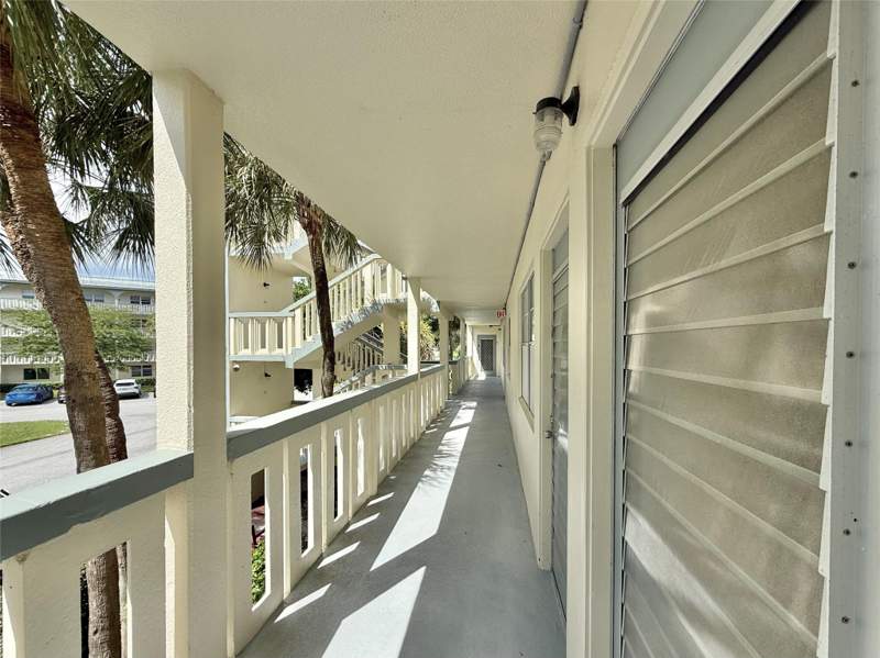 2 bedroom Condominium at 2504 Antigua Terrace #D2, Wynmoor, Coconut Creek — photo 4