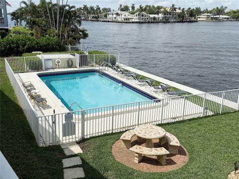 1105 S Riverside Drive #205, Pompano Beach FL - photo 8 of 24