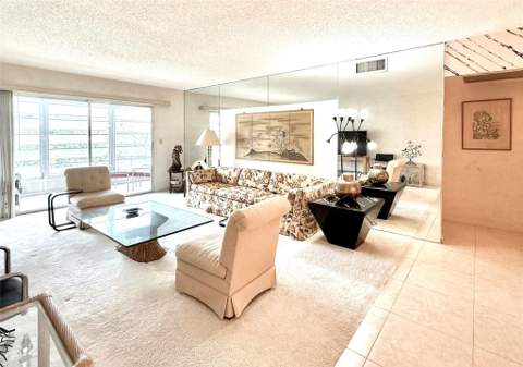 2504 Antigua Terrace #D2, Coconut Creek FL - photo 10 of 34