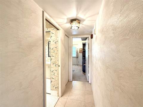 2504 Antigua Terrace #D2, Coconut Creek FL - photo 16 of 34