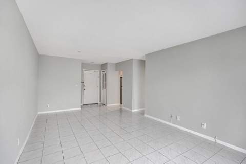 200 S Birch Road #305, Fort Lauderdale FL - photo 10 of 39