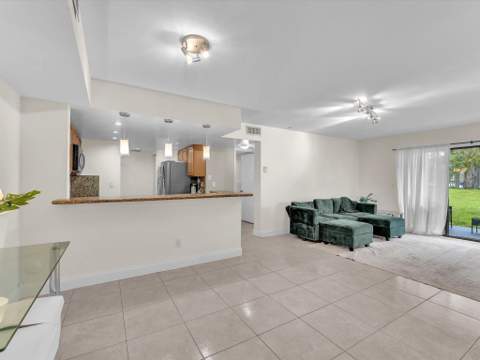 9022 W Atlantic Boulevard #213, Coral Springs FL - photo 6 of 23