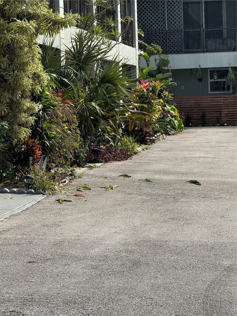 2 bedroom Condominium at 2452 Taylor Street #204, George Town, Hollywood — photo 1