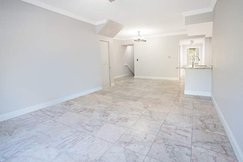3 bedroom Condominium at 5860 W Sample Road #204, poinciana, Coral Springs — photo 5