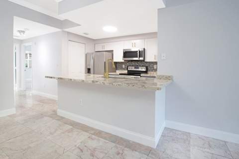 5860 W Sample Road #204, Coral Springs FL - photo 7 of 36