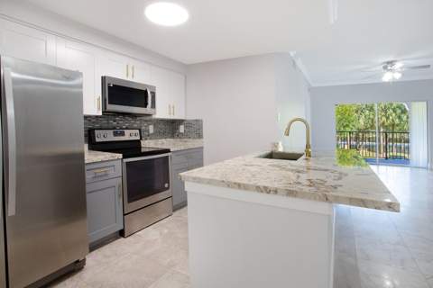 5860 W Sample Road #204, Coral Springs FL - photo 8 of 36