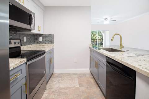 5860 W Sample Road #204, Coral Springs FL - photo 10 of 36