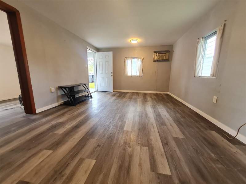 2 bedroom Single Family Residence at 6141 Garfield, hollywood beach heights, Hollywood — photo 3