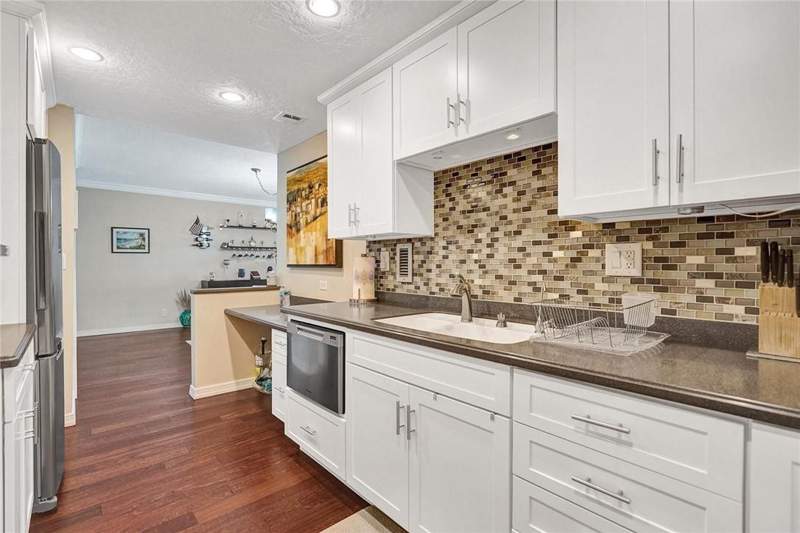 1 bedroom Condominium at 4250 Galt Ocean Drive #9r, Galt Towers, Fort Lauderdale — photo 4
