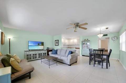 223 Flanders #E, Delray Beach FL - photo 12 of 12