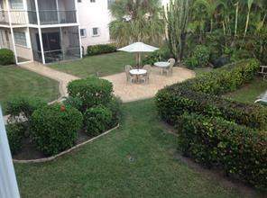 1431 S 14th Avenue #213, Hollywood FL - photo 6 of 8