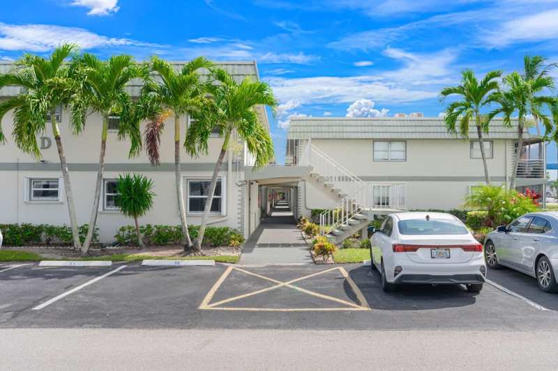 2 bedroom Condominium at 189 Brittany D #189, Brittany, Delray Beach — photo 1