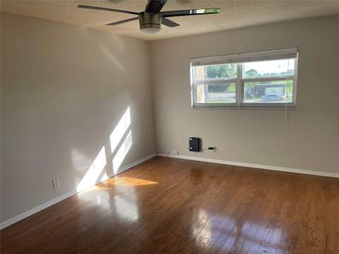1005 Country Club Drive #205, Margate FL - photo 11 of 54